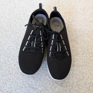 Clarks Cloud Steppers Sneakers, Size 7